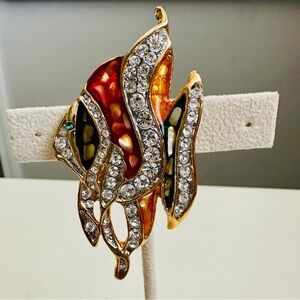 Vintage Rhinestone Crystal Enamel Angelfish Brooch Gold Tone 1970s Hawaii 2.75”